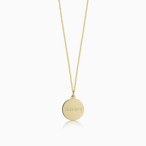 1/2 inch, 14k Gold Etched Initial Disc Charm Necklace (Engravable)